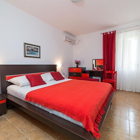 Sofija Apartments Sveti Stefan Eksteriør billede