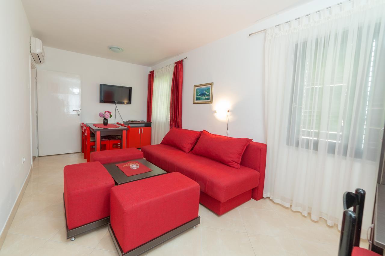 Sofija Apartments Sveti Stefan Eksteriør billede