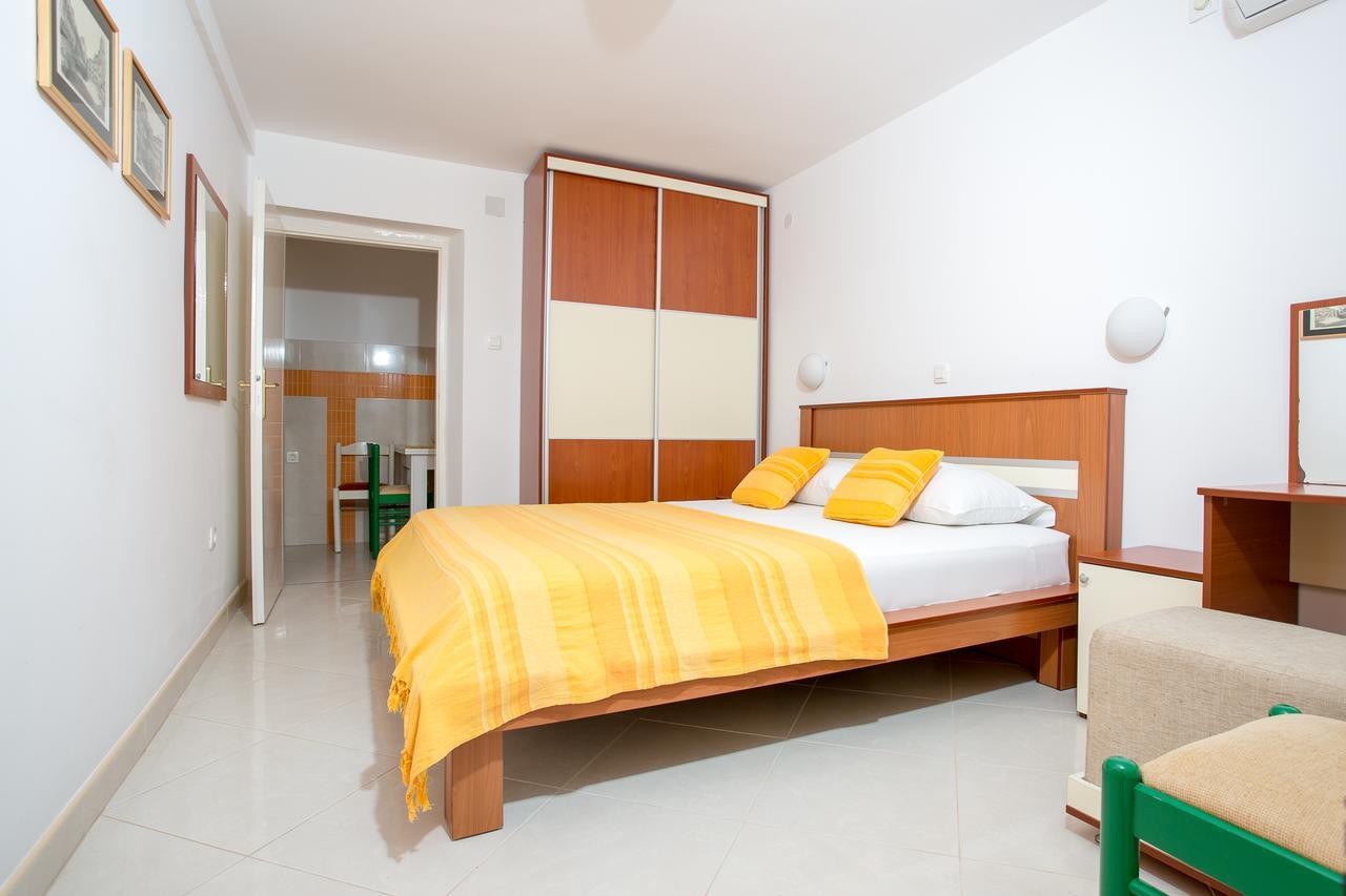 Sofija Apartments Sveti Stefan Eksteriør billede
