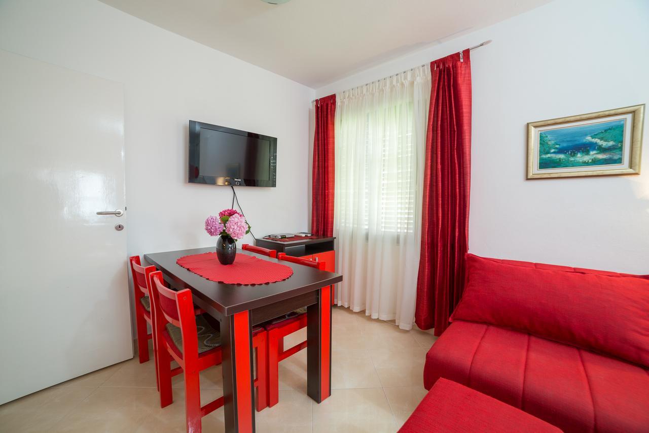Sofija Apartments Sveti Stefan Eksteriør billede